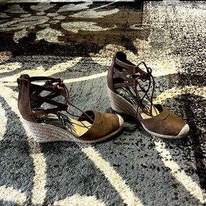 Dolce Vita 7.5 sandals
